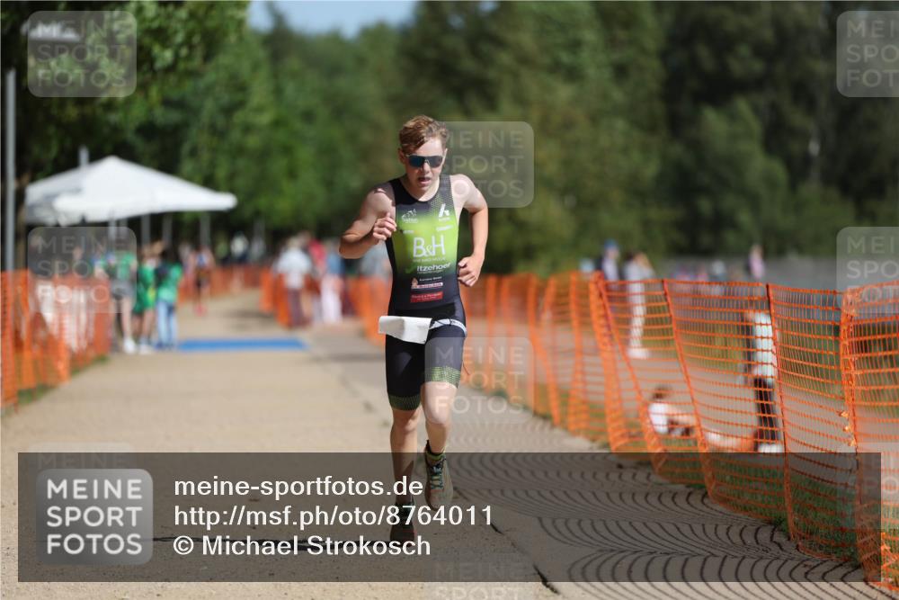 07.09.2025 - 19. Norderstedt Triathlon Michael Strokosch http://msf.ph/oto/8764011 07.09.2025 11:30:53 Laufen 1180, 1188 meine-sportfotos.de