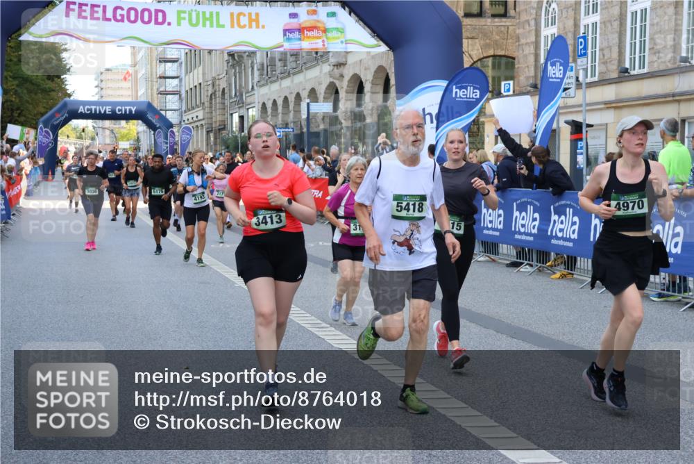 07.09.2025 - BARMER Alsterlauf Strokosch-Dieckow http://msf.ph/oto/8764018 07.09.2025 10:12:08 Ziel 2226, 2942, 3096, 3228, 3448, 3706, 3873, 3973, 3990, 4101, 4175, 4280, 4413, 4561, 4616, 4694, 4702, 4792, 4829, 4852, 5492, 5897, 6199, 6200, 8028, 8061, 8170, 8357 meine-sportfotos.de
