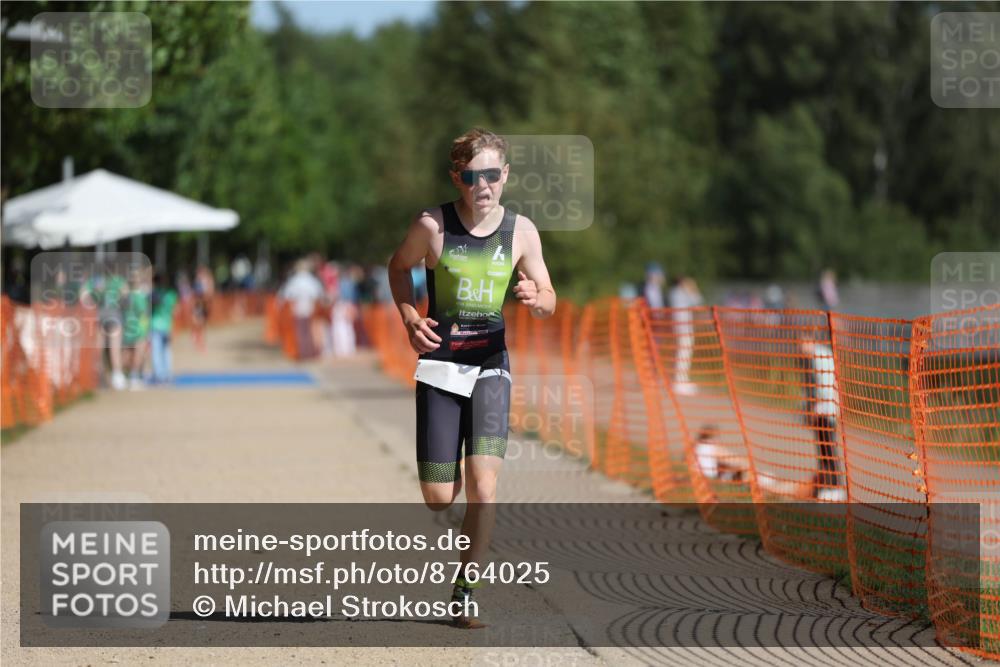 07.09.2025 - 19. Norderstedt Triathlon Michael Strokosch http://msf.ph/oto/8764025 07.09.2025 11:30:53 Laufen 1180, 1188 meine-sportfotos.de