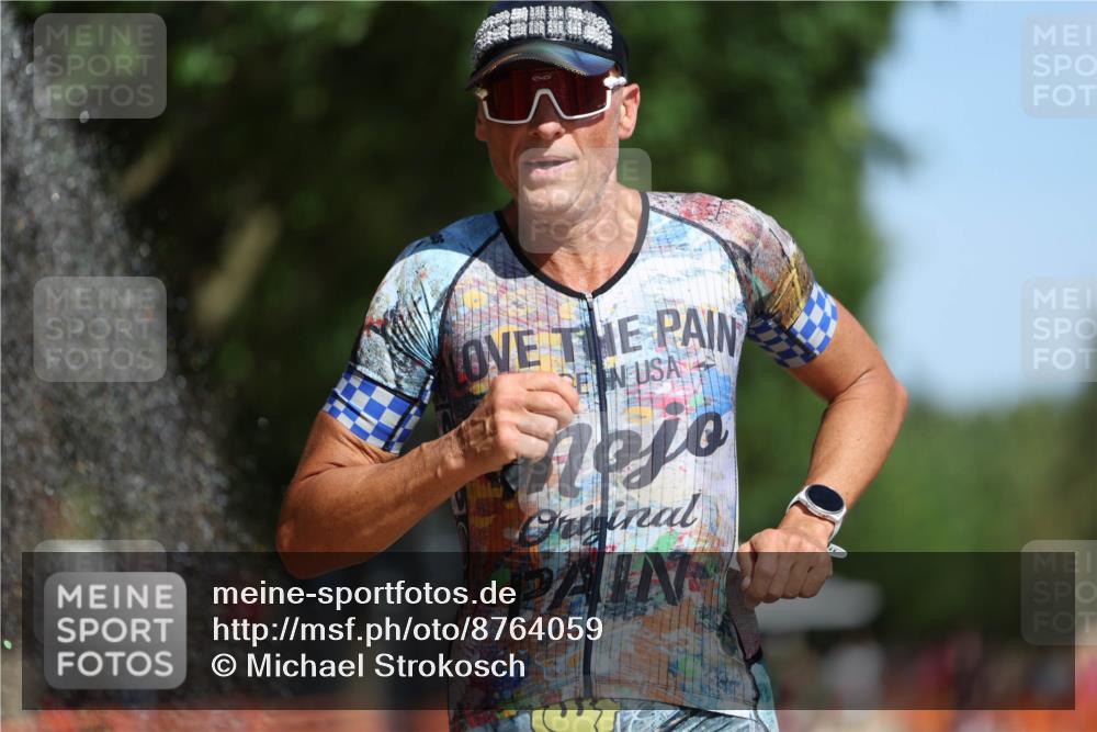 07.09.2025 - 19. Norderstedt Triathlon Michael Strokosch http://msf.ph/oto/8764059 07.09.2025 12:11:22 Laufen 729, 787 meine-sportfotos.de