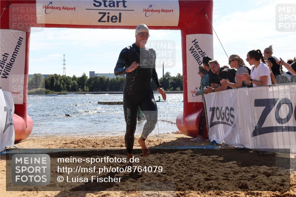 07.09.2025 - 19. Norderstedt Triathlon Luisa Fischer http://msf.ph/oto/8764079 07.09.2025 15:01:31 Schwimmen 396 meine-sportfotos.de