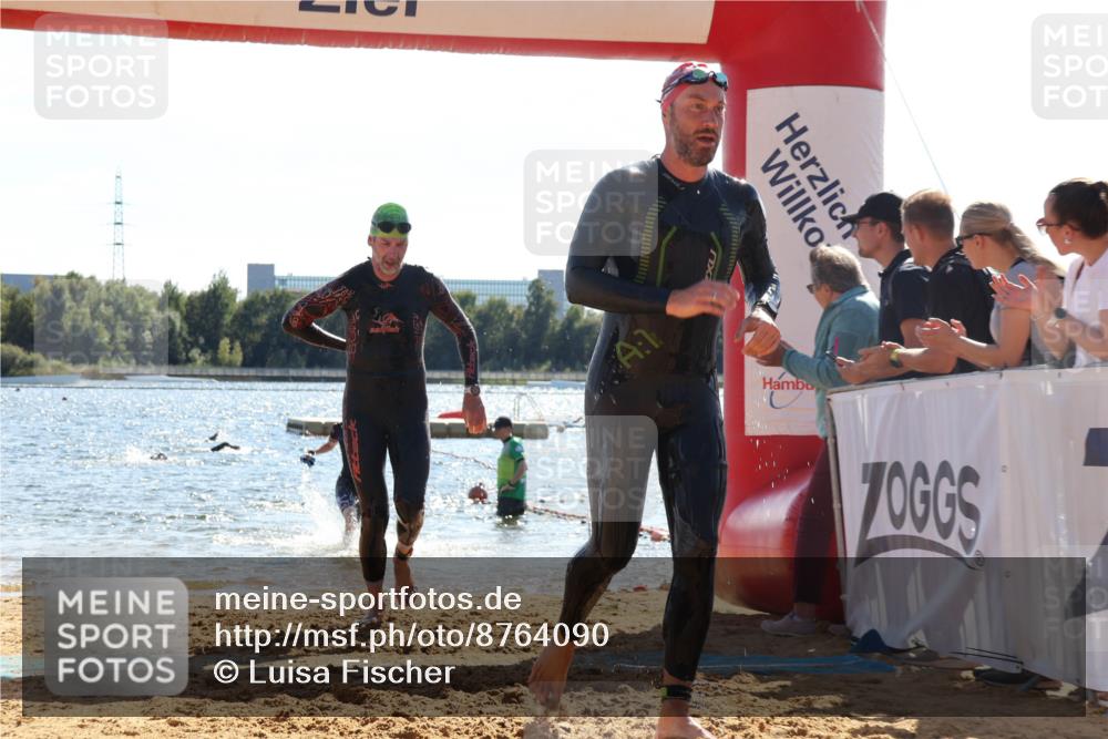07.09.2025 - 19. Norderstedt Triathlon Luisa Fischer http://msf.ph/oto/8764090 07.09.2025 15:01:49 Schwimmen 397, 878, 885 meine-sportfotos.de