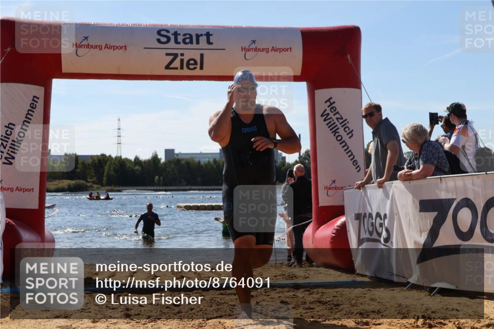 07.09.2025 - 19. Norderstedt Triathlon Luisa Fischer http://msf.ph/oto/8764091 07.09.2025 12:30:32 Schwimmen 706, 1270 meine-sportfotos.de