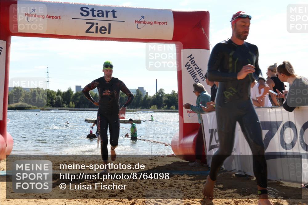 07.09.2025 - 19. Norderstedt Triathlon Luisa Fischer http://msf.ph/oto/8764098 07.09.2025 15:01:50 Schwimmen 397, 878, 885 meine-sportfotos.de