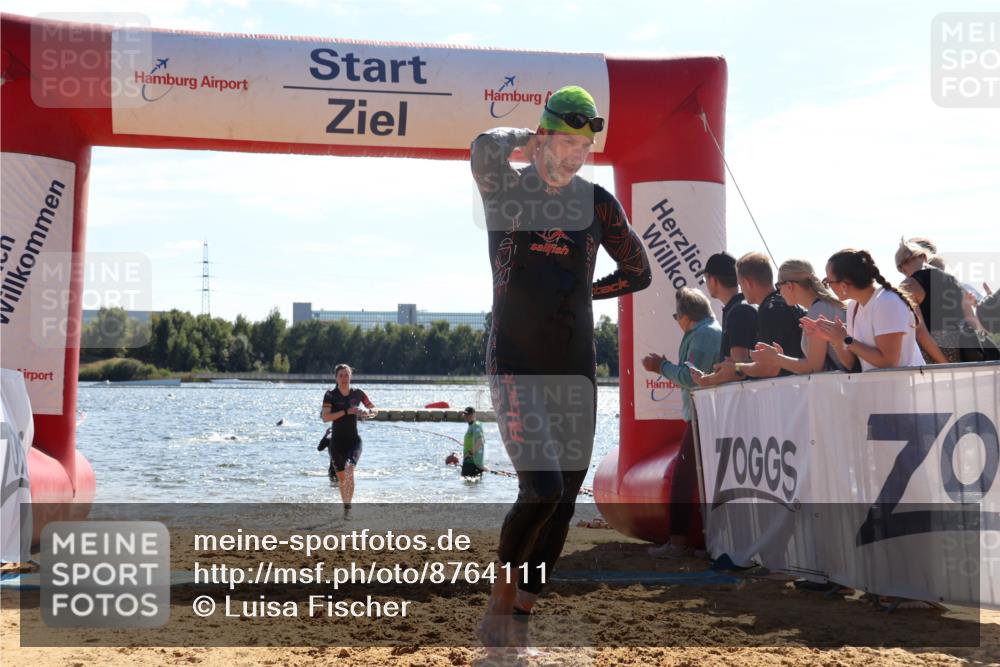 07.09.2025 - 19. Norderstedt Triathlon Luisa Fischer http://msf.ph/oto/8764111 07.09.2025 15:01:51 Schwimmen 397, 878, 885 meine-sportfotos.de
