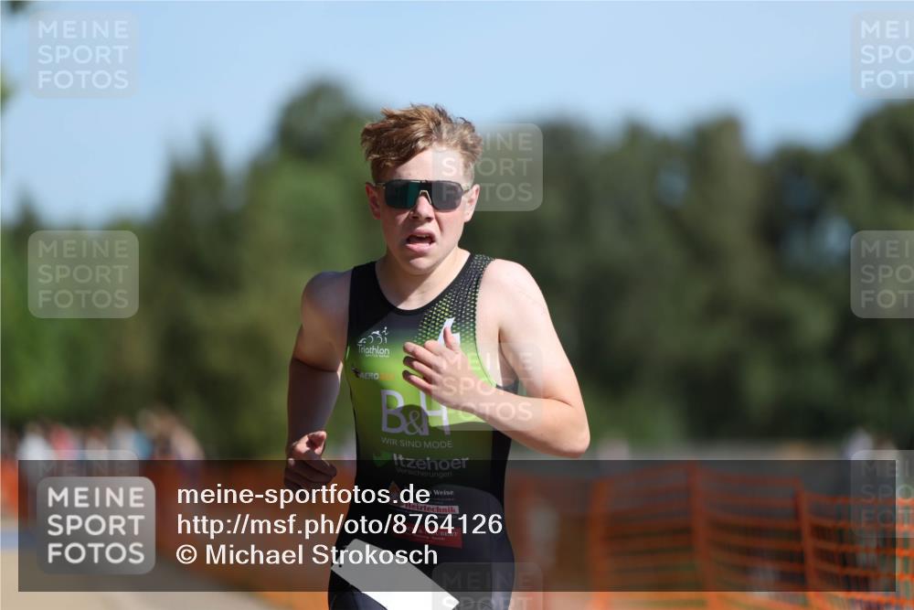 07.09.2025 - 19. Norderstedt Triathlon Michael Strokosch http://msf.ph/oto/8764126 07.09.2025 11:30:55 Laufen 1180 meine-sportfotos.de