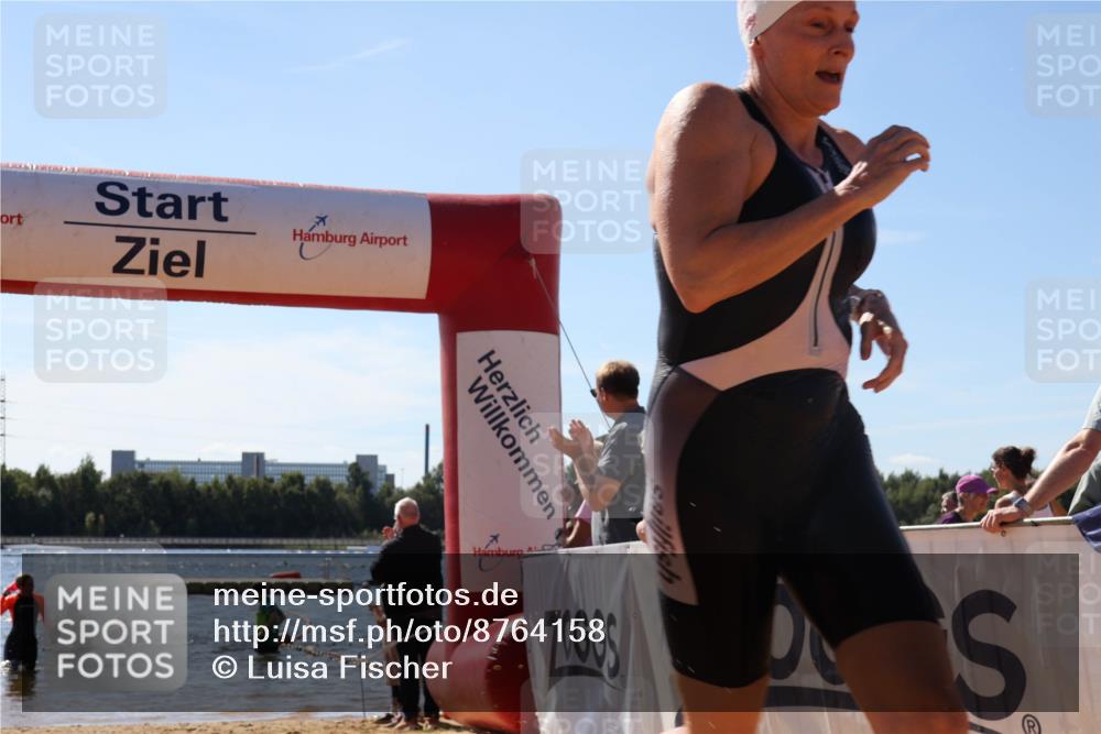 07.09.2025 - 19. Norderstedt Triathlon Luisa Fischer http://msf.ph/oto/8764158 07.09.2025 12:30:52 Schwimmen 222, 351 meine-sportfotos.de