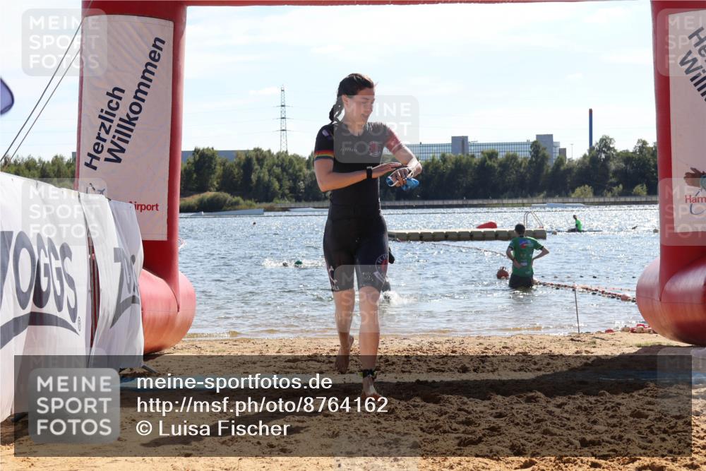 07.09.2025 - 19. Norderstedt Triathlon Luisa Fischer http://msf.ph/oto/8764162 07.09.2025 15:01:55 Schwimmen 397, 878, 885 meine-sportfotos.de