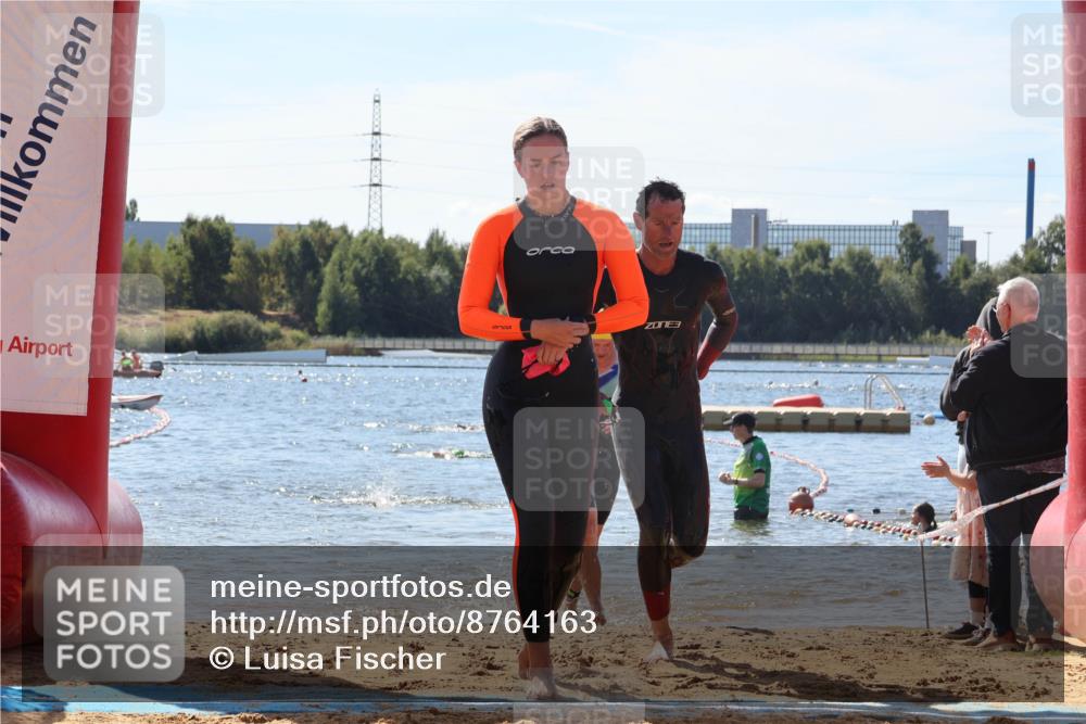07.09.2025 - 19. Norderstedt Triathlon Luisa Fischer http://msf.ph/oto/8764163 07.09.2025 12:31:05 Schwimmen 166, 209, 1344 meine-sportfotos.de