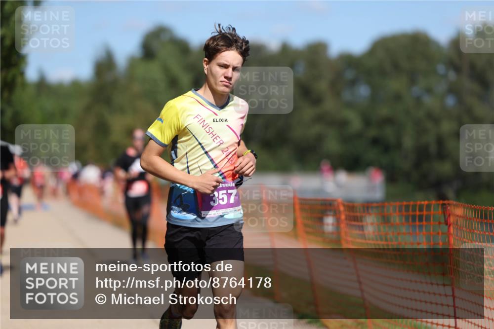 07.09.2025 - 19. Norderstedt Triathlon Michael Strokosch http://msf.ph/oto/8764178 07.09.2025 13:19:51 Laufen 161, 197, 205, 357, 1321, 1397 meine-sportfotos.de
