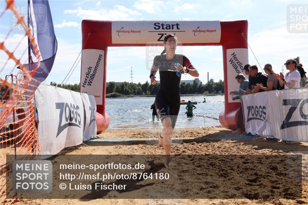 07.09.2025 - 19. Norderstedt Triathlon Luisa Fischer http://msf.ph/oto/8764180 07.09.2025 15:01:56 Schwimmen 397, 878, 885 meine-sportfotos.de