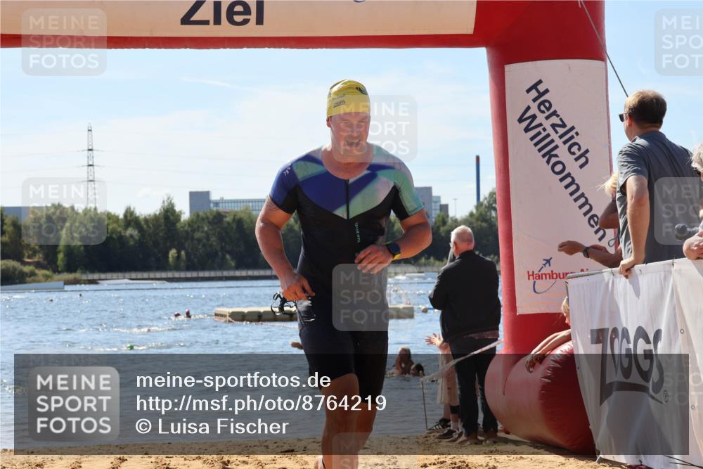 07.09.2025 - 19. Norderstedt Triathlon Luisa Fischer http://msf.ph/oto/8764219 07.09.2025 12:31:11 Schwimmen 166, 209, 1344 meine-sportfotos.de