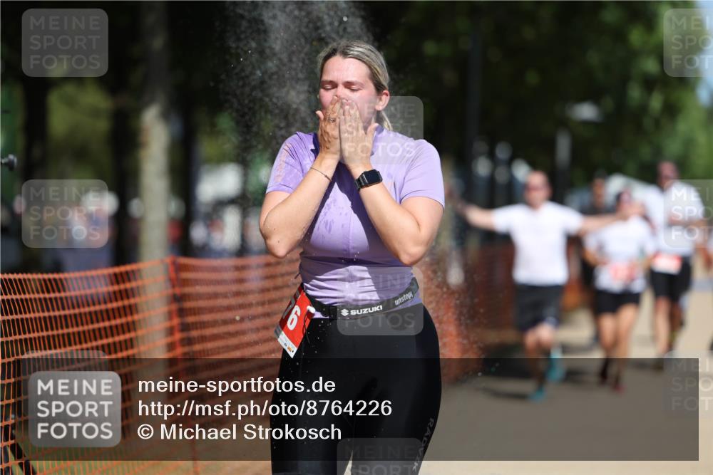 07.09.2025 - 19. Norderstedt Triathlon Michael Strokosch http://msf.ph/oto/8764226 07.09.2025 12:58:07 Laufen 176, 713, 717, 780, 827, 1277, 1398 meine-sportfotos.de