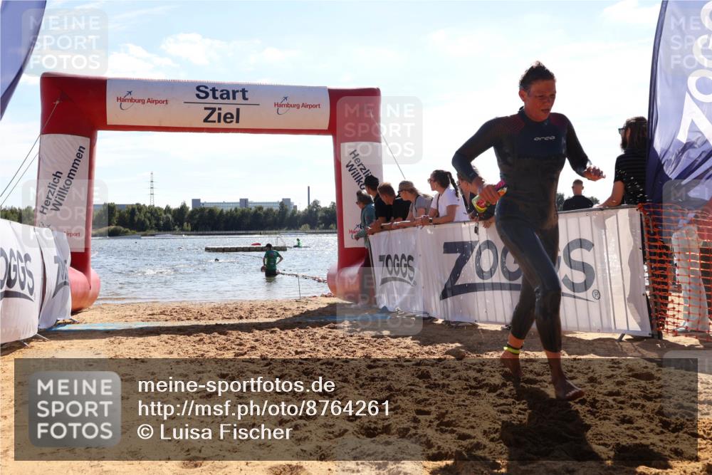 07.09.2025 - 19. Norderstedt Triathlon Luisa Fischer http://msf.ph/oto/8764261 07.09.2025 15:02:05 Schwimmen 878, 939 meine-sportfotos.de