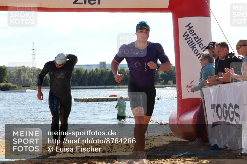 07.09.2025 - 19. Norderstedt Triathlon Luisa Fischer http://msf.ph/oto/8764266 07.09.2025 15:02:27 Schwimmen 401, 882, 1545 meine-sportfotos.de