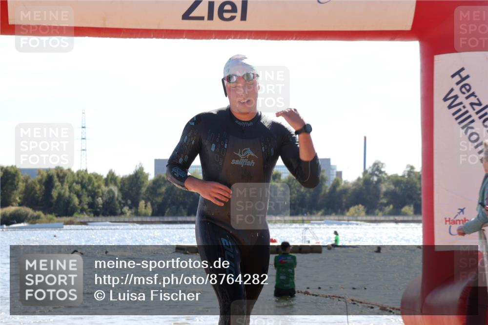 07.09.2025 - 19. Norderstedt Triathlon Luisa Fischer http://msf.ph/oto/8764282 07.09.2025 15:02:29 Schwimmen 401, 882, 1545 meine-sportfotos.de