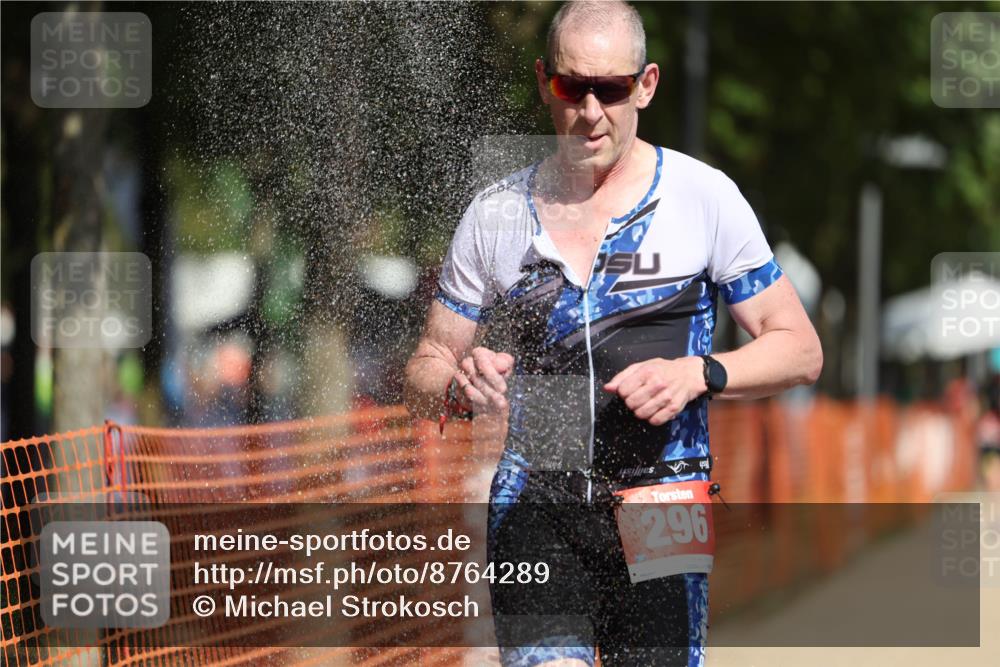 07.09.2025 - 19. Norderstedt Triathlon Michael Strokosch http://msf.ph/oto/8764289 07.09.2025 12:12:10 Laufen 296 meine-sportfotos.de