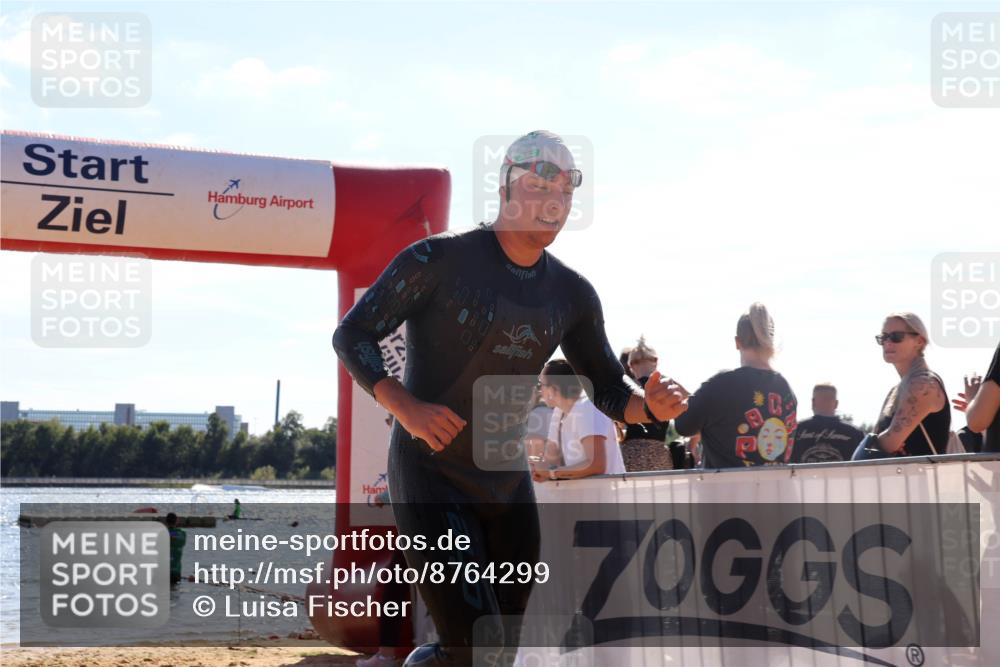 07.09.2025 - 19. Norderstedt Triathlon Luisa Fischer http://msf.ph/oto/8764299 07.09.2025 15:02:30 Schwimmen 401, 1545 meine-sportfotos.de