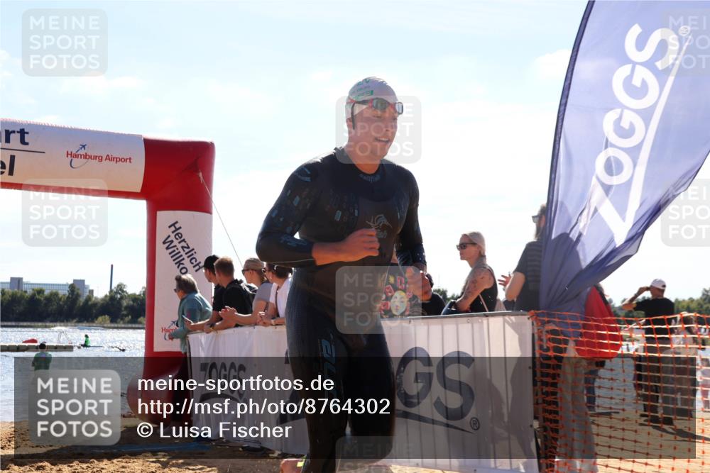 07.09.2025 - 19. Norderstedt Triathlon Luisa Fischer http://msf.ph/oto/8764302 07.09.2025 15:02:31 Schwimmen 401, 1545 meine-sportfotos.de