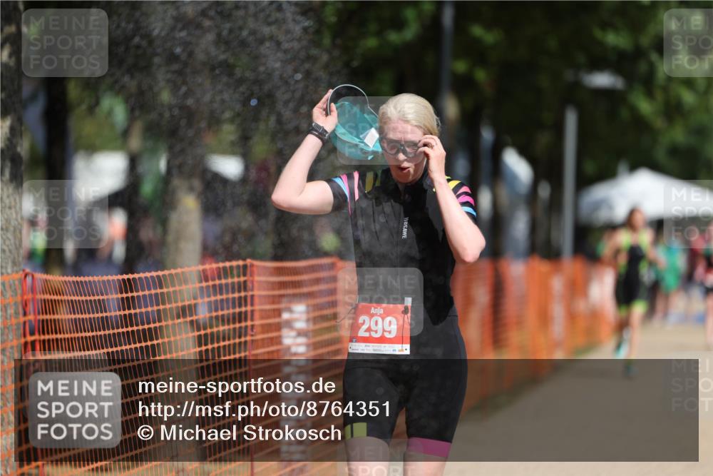 07.09.2025 - 19. Norderstedt Triathlon Michael Strokosch http://msf.ph/oto/8764351 07.09.2025 12:12:21 Laufen 299, 778 meine-sportfotos.de