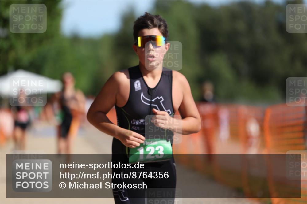 07.09.2025 - 19. Norderstedt Triathlon Michael Strokosch http://msf.ph/oto/8764356 07.09.2025 10:48:16 Laufen 91, 123 meine-sportfotos.de