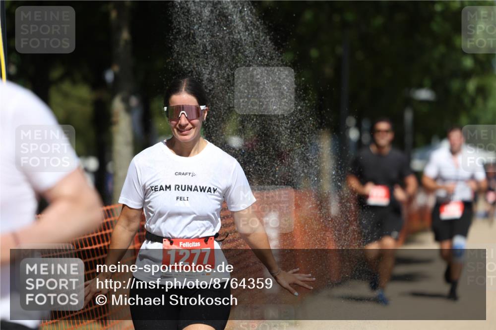 07.09.2025 - 19. Norderstedt Triathlon Michael Strokosch http://msf.ph/oto/8764359 07.09.2025 12:58:12 Laufen 189, 717, 780, 827, 1277, 1398 meine-sportfotos.de