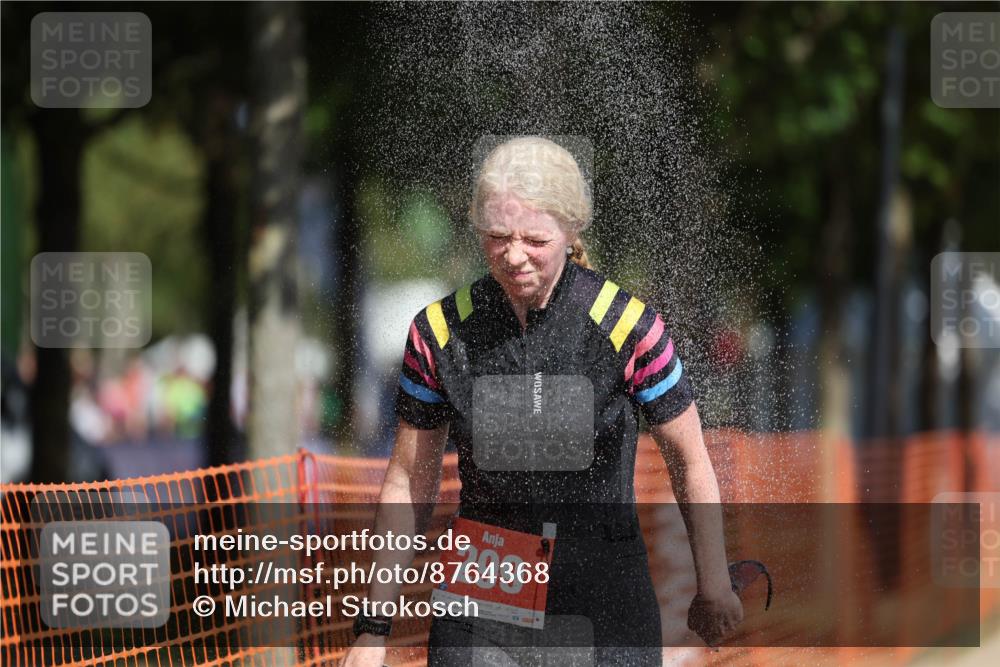 07.09.2025 - 19. Norderstedt Triathlon Michael Strokosch http://msf.ph/oto/8764368 07.09.2025 12:12:22 Laufen 299, 778 meine-sportfotos.de