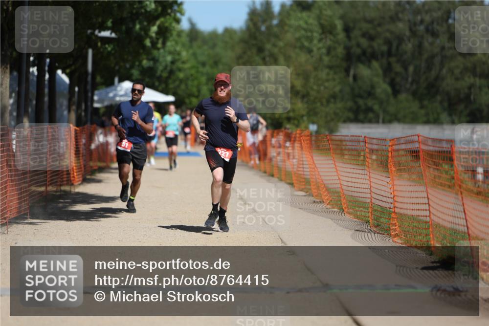 07.09.2025 - 19. Norderstedt Triathlon Michael Strokosch http://msf.ph/oto/8764415 07.09.2025 12:58:21 Laufen 227, 251 meine-sportfotos.de