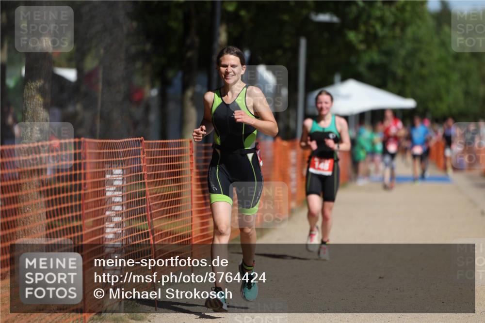 07.09.2025 - 19. Norderstedt Triathlon Michael Strokosch http://msf.ph/oto/8764424 07.09.2025 12:12:28 Laufen 148, 778 meine-sportfotos.de