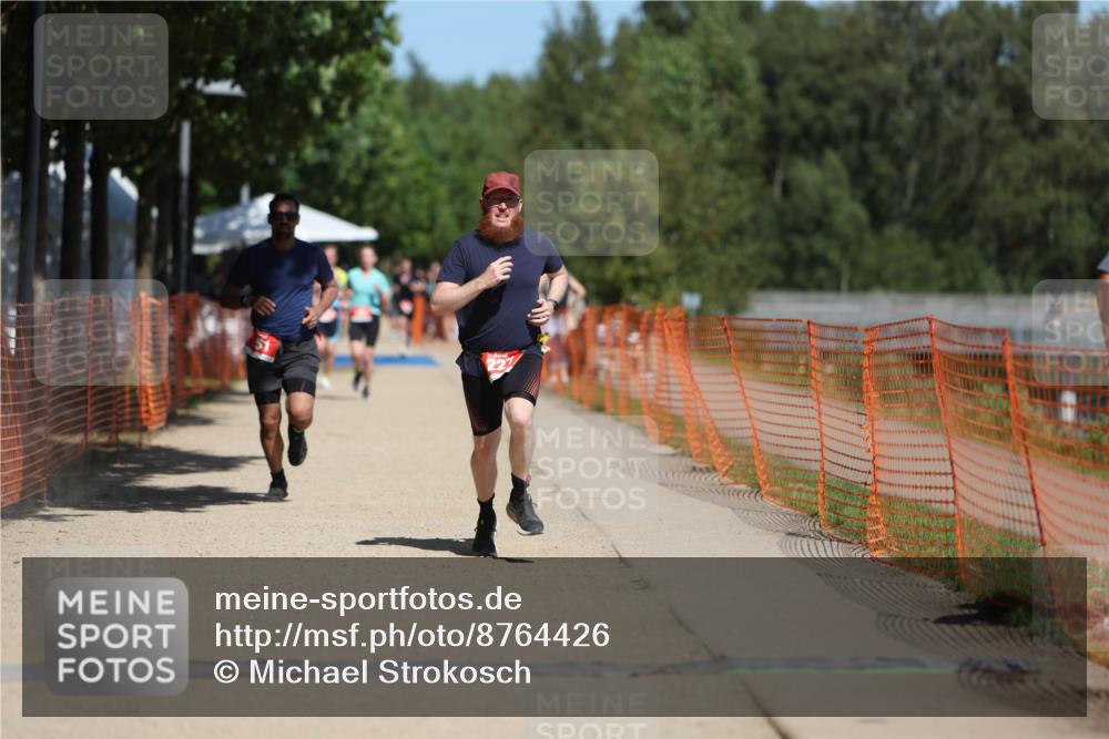 07.09.2025 - 19. Norderstedt Triathlon Michael Strokosch http://msf.ph/oto/8764426 07.09.2025 12:58:21 Laufen 227, 251 meine-sportfotos.de