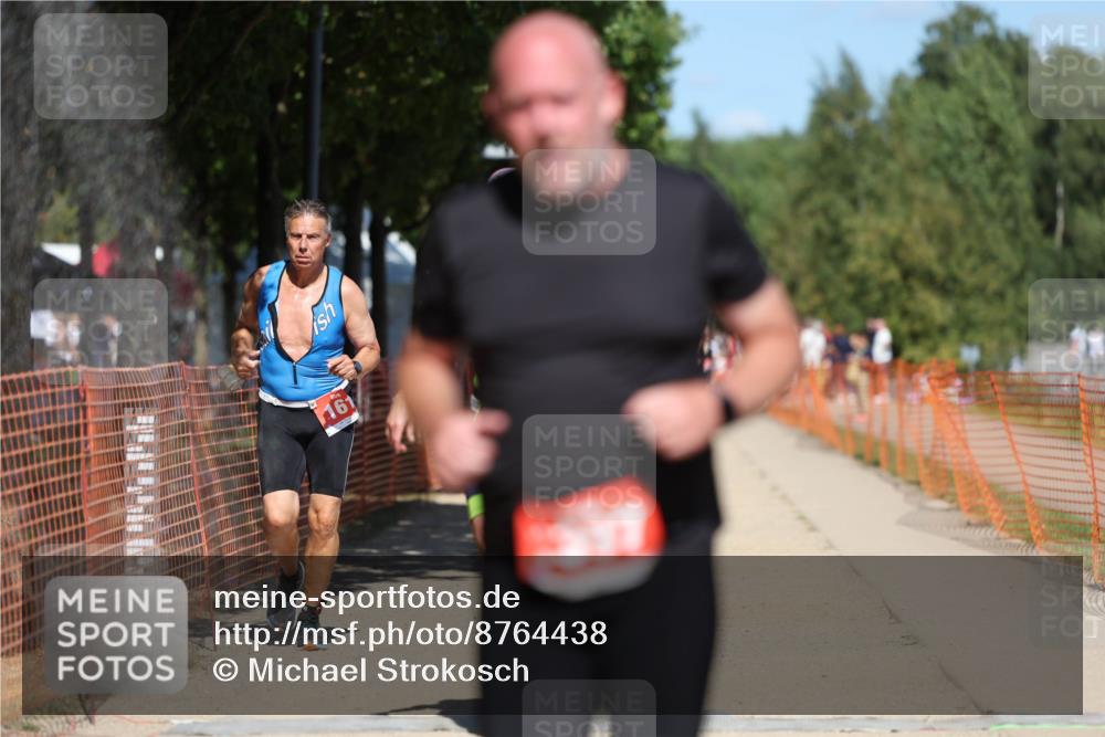 07.09.2025 - 19. Norderstedt Triathlon Michael Strokosch http://msf.ph/oto/8764438 07.09.2025 13:19:57 Laufen 161, 205, 808, 1321, 1397 meine-sportfotos.de