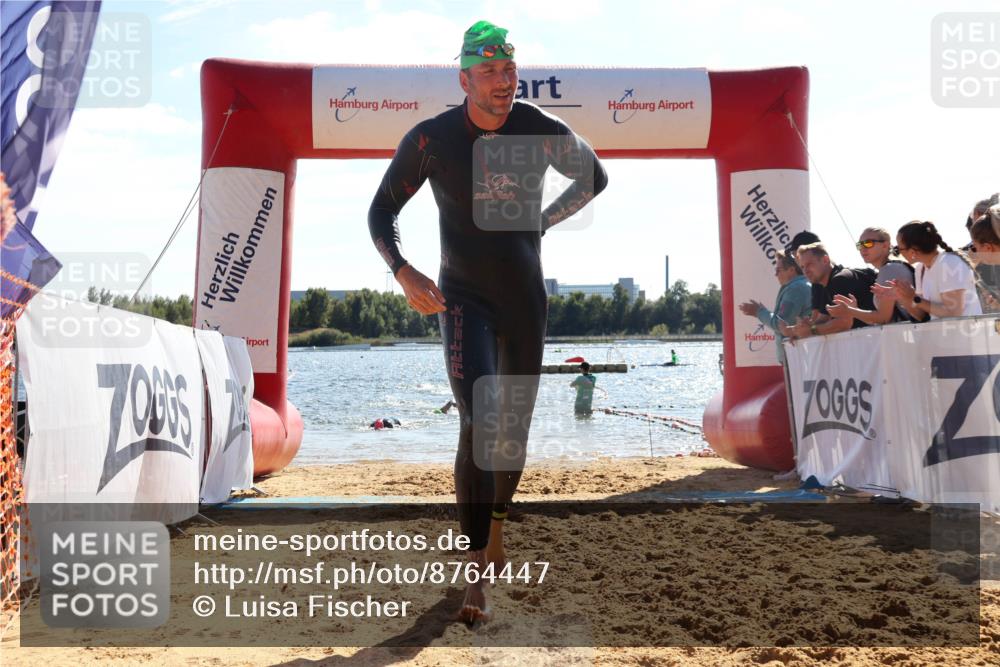 07.09.2025 - 19. Norderstedt Triathlon Luisa Fischer http://msf.ph/oto/8764447 07.09.2025 15:03:29 Schwimmen 927, 1409, 1415 meine-sportfotos.de
