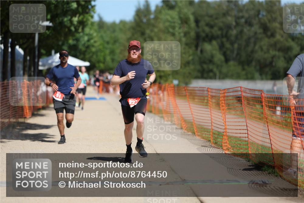 07.09.2025 - 19. Norderstedt Triathlon Michael Strokosch http://msf.ph/oto/8764450 07.09.2025 12:58:22 Laufen 227, 251 meine-sportfotos.de