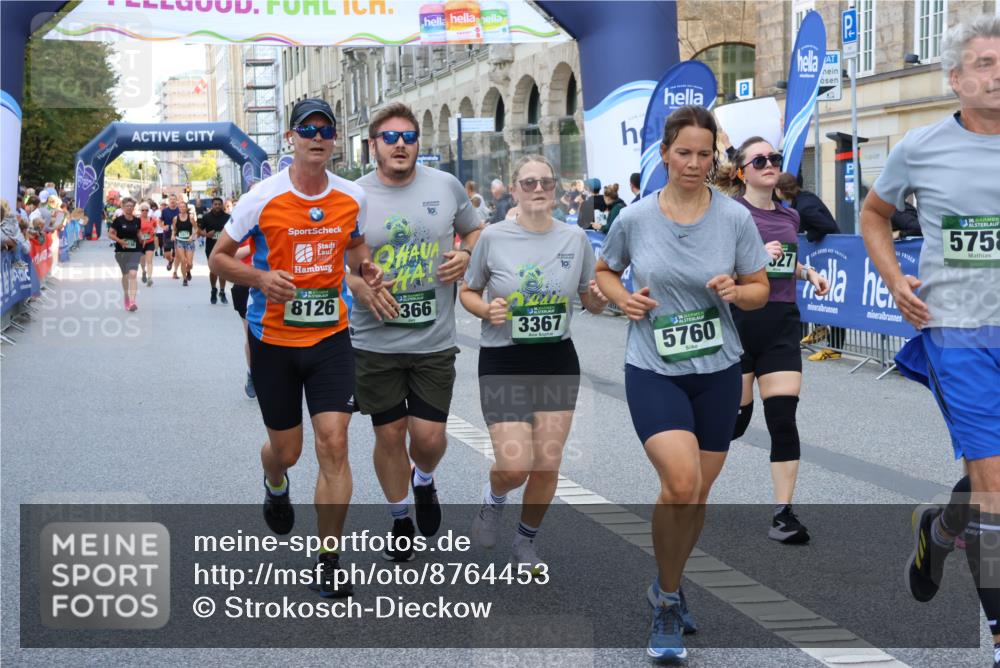 07.09.2025 - BARMER Alsterlauf Strokosch-Dieckow http://msf.ph/oto/8764453 07.09.2025 10:12:05 Ziel 2128, 2226, 2942, 3096, 3228, 3706, 3873, 3990, 4101, 4175, 4413, 4518, 4519, 4561, 4616, 4694, 4702, 4829, 4899, 5492, 6199, 6200, 8028, 8170 meine-sportfotos.de
