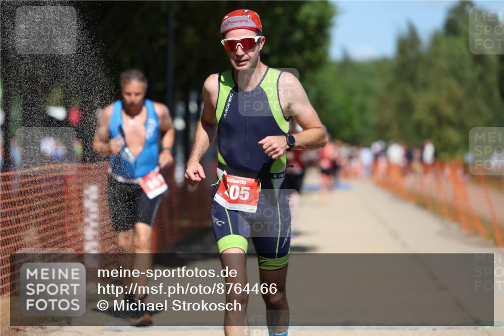 07.09.2025 - 19. Norderstedt Triathlon Michael Strokosch http://msf.ph/oto/8764466 07.09.2025 13:19:58 Laufen 161, 205, 808, 1321, 1397 meine-sportfotos.de