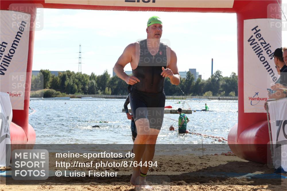 07.09.2025 - 19. Norderstedt Triathlon Luisa Fischer http://msf.ph/oto/8764494 07.09.2025 15:03:44 Schwimmen 1435, 1533, 1534 meine-sportfotos.de