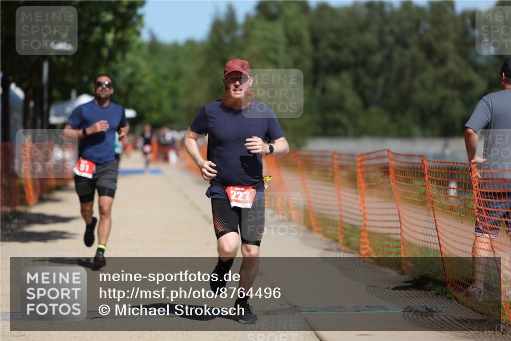 07.09.2025 - 19. Norderstedt Triathlon Michael Strokosch http://msf.ph/oto/8764496 07.09.2025 12:58:23 Laufen 227, 251 meine-sportfotos.de