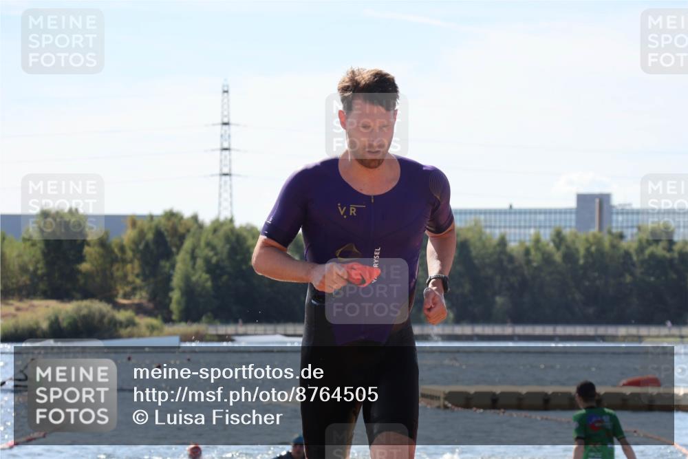07.09.2025 - 19. Norderstedt Triathlon Luisa Fischer http://msf.ph/oto/8764505 07.09.2025 12:32:14 Schwimmen 179, 1388 meine-sportfotos.de