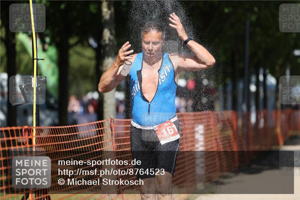 07.09.2025 - 19. Norderstedt Triathlon Michael Strokosch http://msf.ph/oto/8764523 07.09.2025 13:20:01 Laufen 161, 205, 808 meine-sportfotos.de