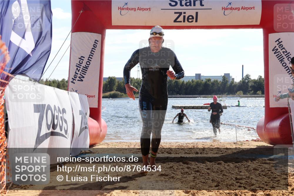 07.09.2025 - 19. Norderstedt Triathlon Luisa Fischer http://msf.ph/oto/8764534 07.09.2025 15:03:48 Schwimmen 914, 1435, 1533, 1534 meine-sportfotos.de