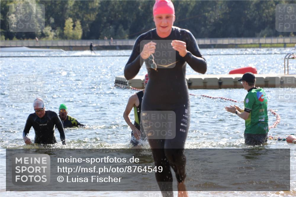 07.09.2025 - 19. Norderstedt Triathlon Luisa Fischer http://msf.ph/oto/8764549 07.09.2025 15:03:50 Schwimmen 913, 914, 1435, 1533, 1534 meine-sportfotos.de