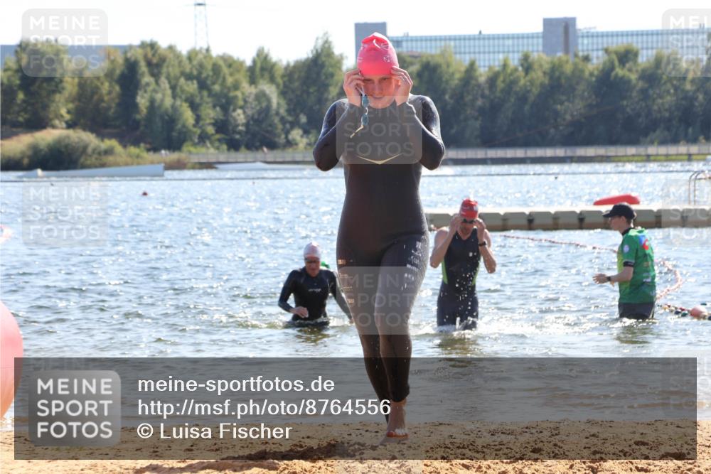 07.09.2025 - 19. Norderstedt Triathlon Luisa Fischer http://msf.ph/oto/8764556 07.09.2025 15:03:50 Schwimmen 913, 914, 1435, 1533, 1534 meine-sportfotos.de