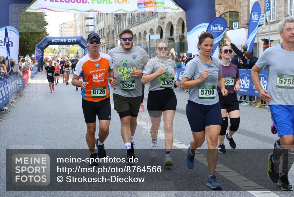 07.09.2025 - BARMER Alsterlauf Strokosch-Dieckow http://msf.ph/oto/8764566 07.09.2025 10:12:05 Ziel 2128, 2226, 2942, 3096, 3228, 3706, 3873, 3990, 4101, 4175, 4413, 4518, 4519, 4561, 4616, 4694, 4702, 4829, 4899, 5492, 6199, 6200, 8028, 8170 meine-sportfotos.de