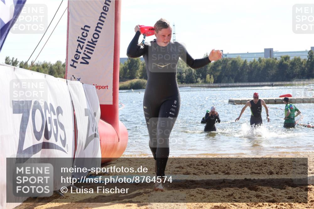 07.09.2025 - 19. Norderstedt Triathlon Luisa Fischer http://msf.ph/oto/8764574 07.09.2025 15:03:52 Schwimmen 913, 914, 1435, 1533, 1534 meine-sportfotos.de