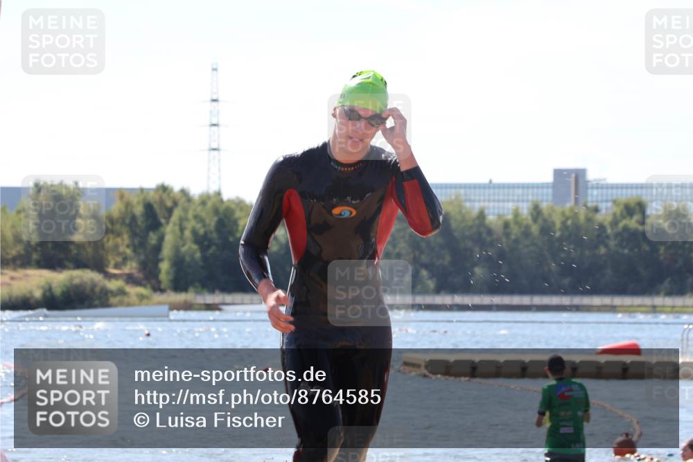 07.09.2025 - 19. Norderstedt Triathlon Luisa Fischer http://msf.ph/oto/8764585 07.09.2025 12:32:52 Schwimmen 327 meine-sportfotos.de