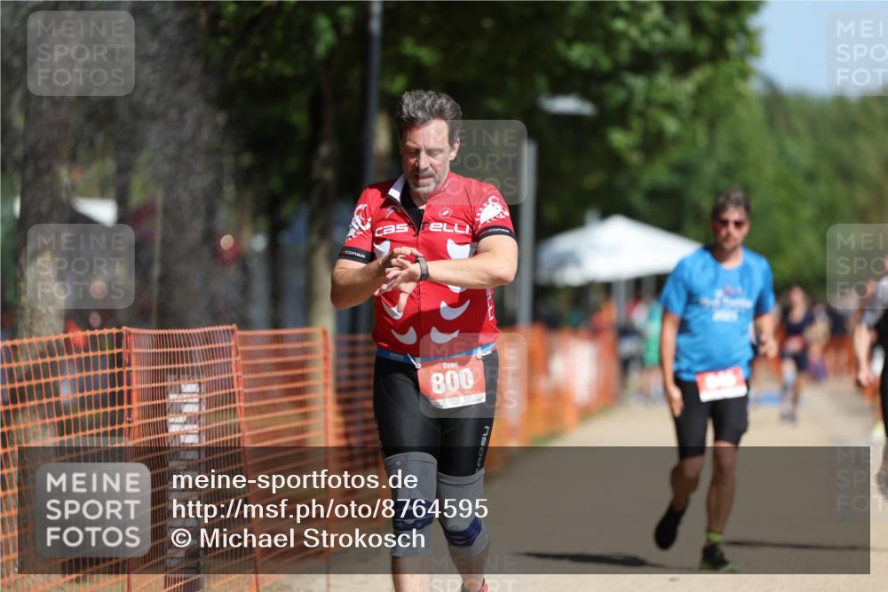 07.09.2025 - 19. Norderstedt Triathlon Michael Strokosch http://msf.ph/oto/8764595 07.09.2025 12:12:44 Laufen 136, 800, 846 meine-sportfotos.de