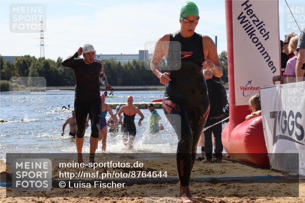 07.09.2025 - 19. Norderstedt Triathlon Luisa Fischer http://msf.ph/oto/8764644 07.09.2025 12:33:49 Schwimmen 232, 331, 799, 1389 meine-sportfotos.de