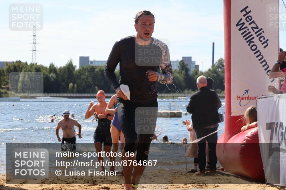 07.09.2025 - 19. Norderstedt Triathlon Luisa Fischer http://msf.ph/oto/8764667 07.09.2025 12:33:51 Schwimmen 232, 331, 799, 1299, 1354, 1389 meine-sportfotos.de