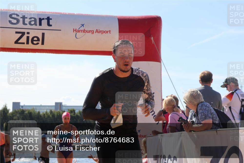 07.09.2025 - 19. Norderstedt Triathlon Luisa Fischer http://msf.ph/oto/8764683 07.09.2025 12:33:52 Schwimmen 232, 331, 799, 1299, 1354, 1389 meine-sportfotos.de