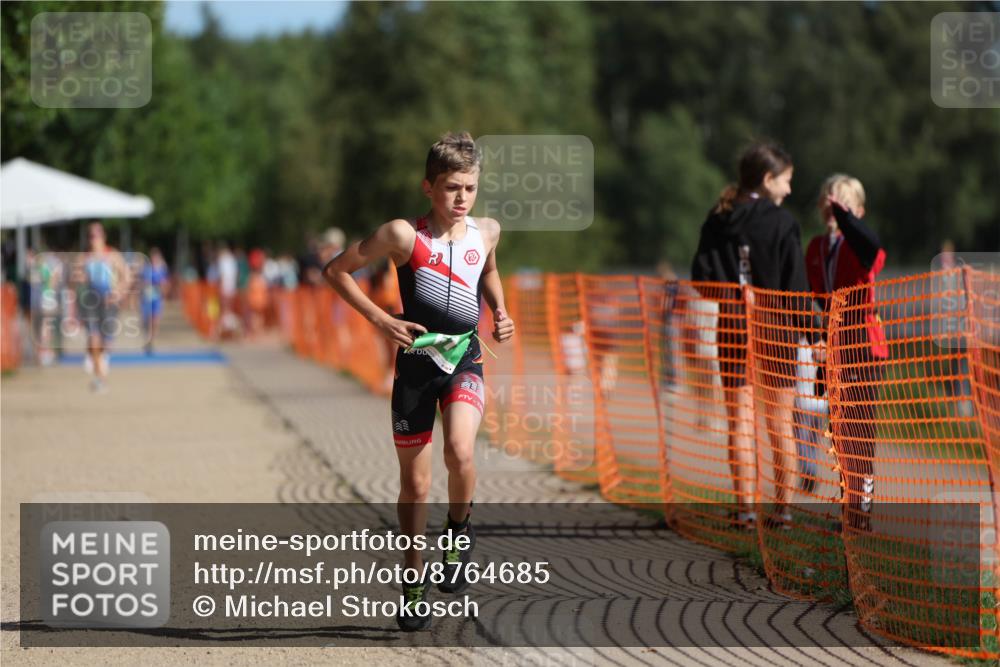 07.09.2025 - 19. Norderstedt Triathlon Michael Strokosch http://msf.ph/oto/8764685 07.09.2025 10:48:35 Laufen 61 meine-sportfotos.de